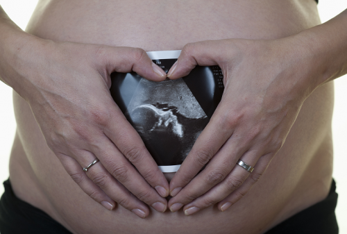 胎心監護多少周開始做？胎心監護不過關怎么辦？警惕胎寶寶在宮內的求救信號！